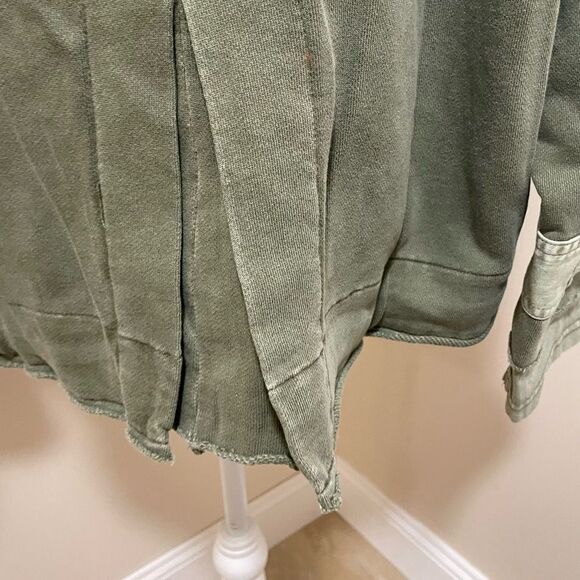 New Free People 
Roll Out Knit Trench Coat size XS
Retail $248 - Picture 9 of 15